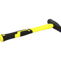 Молоток ER-20500: 500 гр., с фибергласовой рукояткой ЭВРИКА /1/24 NEW