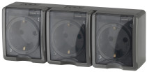 Розетка ЭРА Эксперт 11-2405-03 тройная с заземлением крышкой 3х2P+E IP54 16A-250В ОУ серый