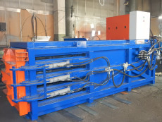 Horizontal press with manual strapping Kuber-60G