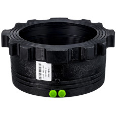 The sleeve for the flange is electro-welded with a clearance of 225 mm PE 100 SDR 11