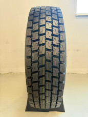 All-season tire 295/80R22.5 18PR 152/149L Greenstone DR668