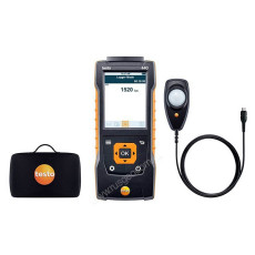 Testo 440 kit with lux probe and case