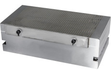 Rectangular magnetic plate with manual switching 7208-0109