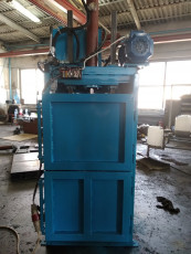 Vertical press KUBER-15V for pressing waste paper
