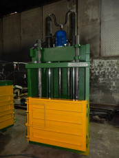 Vertical press KUBER-16V