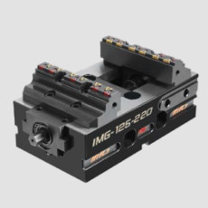 Self-centering vise IMG 125 - 220 with SinterGrip STD jaws, double clamp