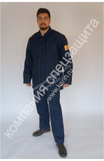 Welder's suit with double reinforcement made of fabric 
