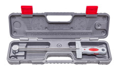 Torque torque wrench showing KM-140