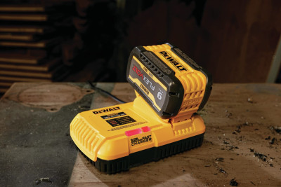 DEWALT Debuts Two New Charging Solutions