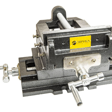 Тиски станочные ER-191150 с винтовыми механизмами для регулировки направления "вперед-назад", "лево-право" 6"-150мм  чугунные ЭВРИКА /1/ NEW