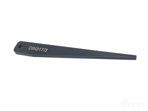 Wedge for knocking out the KM3 tool