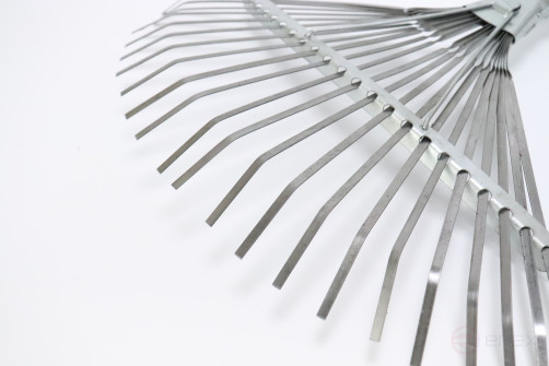 ACG Грабли 22 зубьев веерные пластинчатые усиленные ГСВ2 оцинк.сталь б/черенка 462814