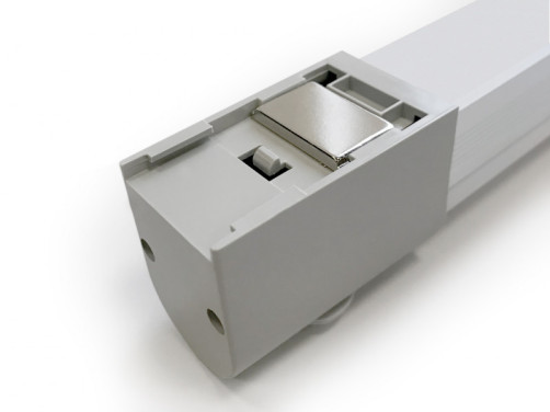 TL19-LED-10W-EU Осветительная панель 19 дюймов, LED 10W, 110/220V, 19 дюймовое крепление+ магнитное крепление, 485х31х48мм, длина кабеля 2м, евровилка