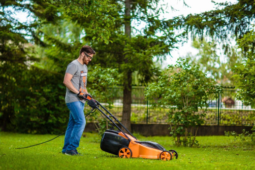 Электрическая газонокосилка Villager Villy 1300 E