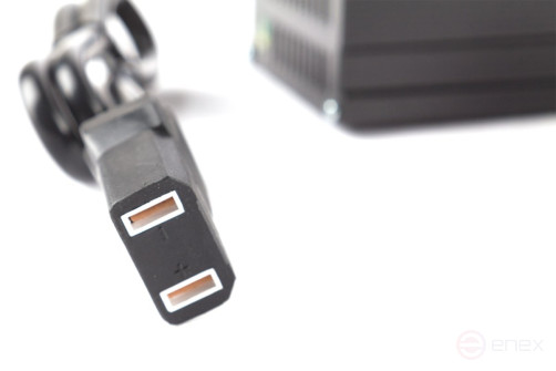 Зарядное устройство интеллектуальное для LiFePo4 аккумуляторов 60V100AH (20A)