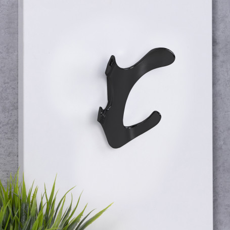 Крючок меб. четырехрожковый мет. KORAL черный матовый AKS