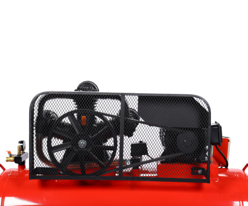 Pneumatic compressor 380V 7.5kW 10atm. 1000L/min. receiver-300L piston belt GTE