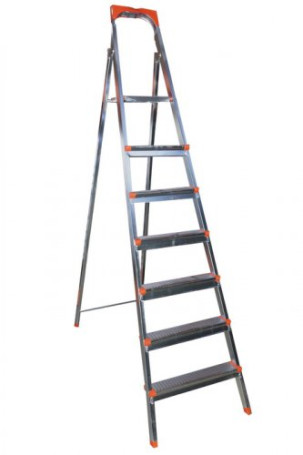 The stepladder is made of steel plates. "Anchor" 7 steps