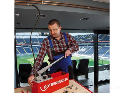 Ручной опрессовочный насос ТР 25