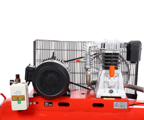 Pneumatic compressor 380V 5.5kW 8atm. 600l/min. receiver-300L portion. remen. single-stage GTE