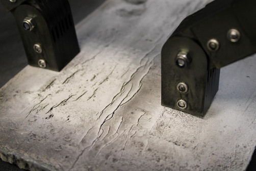 Portable electromagnet for magnetic particle flaw detection EMA-100