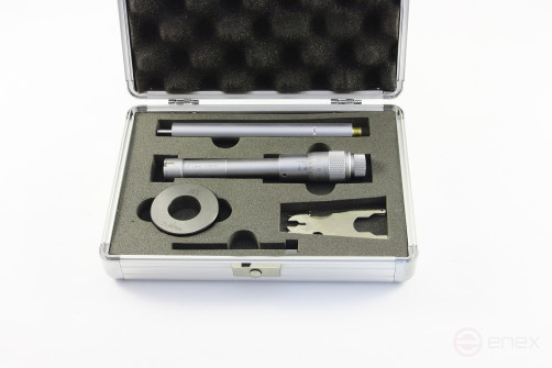 Нутромер микрометрический 3 - точечный 30 - 35 0,005 у/к ЧИЗ