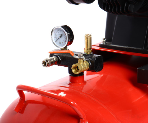 Pneumatic compressor 380V 7.5kW 10atm. 1000L/min. receiver-300L piston belt GTE