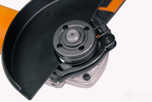 Электрическая угловая шлифовальная машинка Villager (УШМ) VLP 411