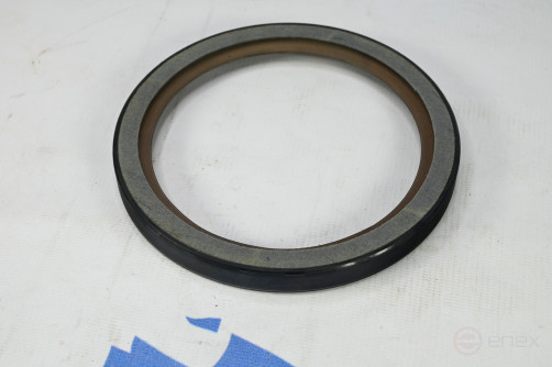 Front crankshaft oil seal for WLD 227 engine