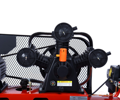 Компрессор пневматический 380В 3.0кВт 8атм. 400л/мин. ресивер-100л поршневой ременной GTE