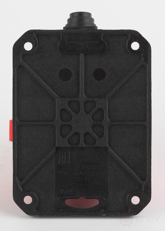 ERA K-1e-RED-IP44 rubber earthing pad 1 socket 16A IP44 red