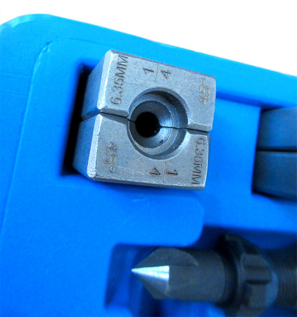 Pipe flaring tool Prof. powerful TA-VT13881 AE&T