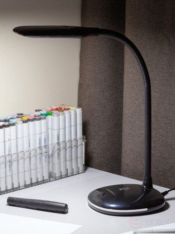 Настольный светильник ЭРА NLED-477-8W-BK светодиодный черный