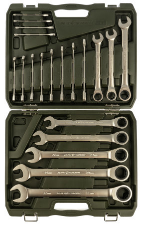 Set of 20 combination ratchet keys, case