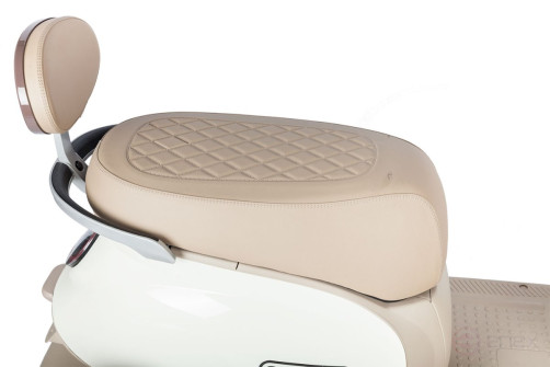 Electric tricycle Rutrike Gelbert Ogma 48V/60V 650W, white