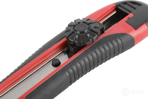 Нож технический "Стронг" 18 мм усиленный, прорезиненный, вращ.прижим