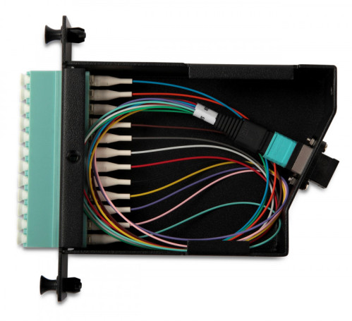 FO-CSS-W120H32-503-1MTPM-12LC-AQ Волоконно-оптическая кассета 1xMTP (папа), 120x32 мм, 12LC адаптеров (цвет aqua), 12 волокон, OM3