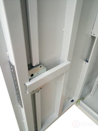 Vandal-proof telecommunication cabinet Ripo A267154 26U 715x540