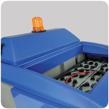 Поломоечная аккумуляторная машина с местом оператора I 38 UE, c АКБ Литий 315 Ач