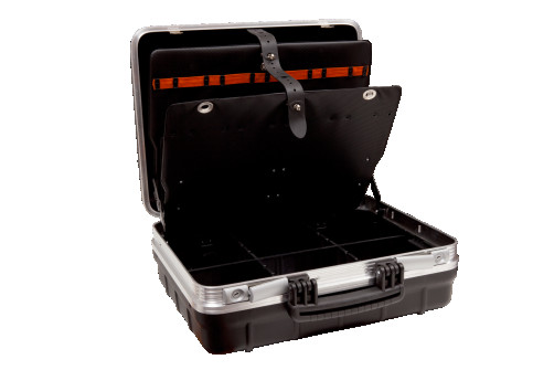 Кейс пластиковый с резиновыми полосками 465х352х215 мм, 5.5кг