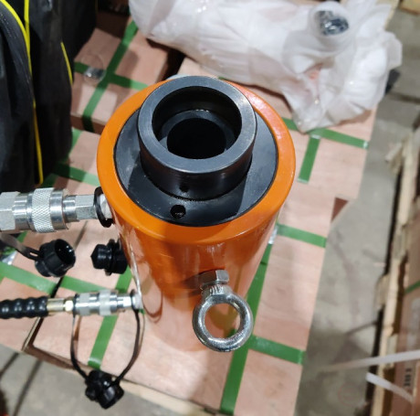 Hydraulic jack with hollow rod DP30-200G (hydraulic return, g/n 30t, stroke 200mm, lifting 346mm) MALIEN