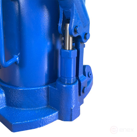 Домкрат пневмогидравлический 30т бутылочный T21030 AE&T