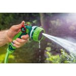 Pistol-type sprinkler 7 functions with smooth adjustment of water pressure with the thumb