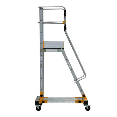 Warehouse ladder-platform of 5 steps