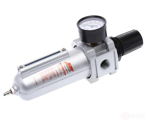 1/2” 16atm dehumidifier filter. 4000l/min. with a JTC pressure gauge