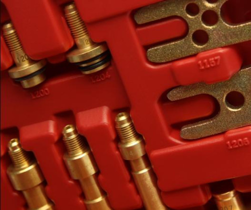 Набор адаптеров для тестирования автокондиционера (европейские и американские автомоб.) в кейсе JTC