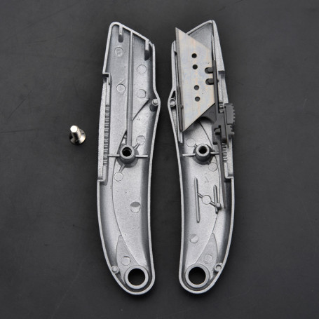 Knife closed Shark, 18 mm, retractable trapezoidal blade, all-aluminum body// HARDEN