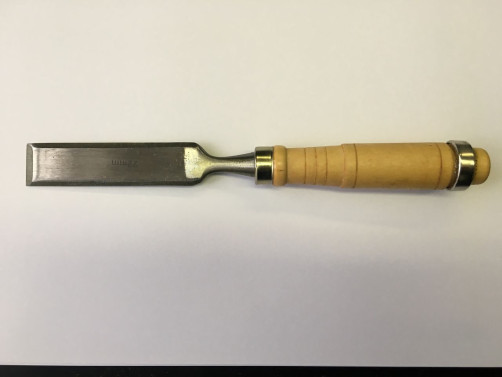 Chisel with wooden handle 22 mm