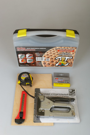 Furniture re-fitting kit (with stapler) 270x210x80 mm