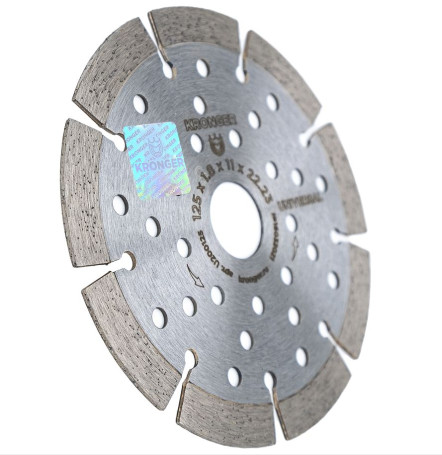 Diamond disc on reinforced concrete 125 mm Universal Kronger